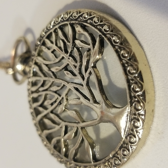 Tree Of Life Necklace - Picture 6 of 11
